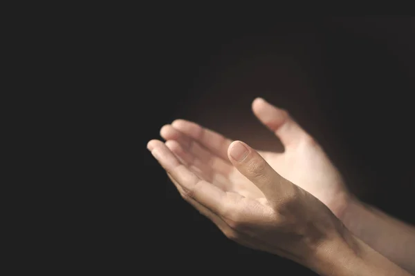 Menschliche Hände Öffnen Die Palme Zur Anbetung Beten Gottes Segen — Stockfoto