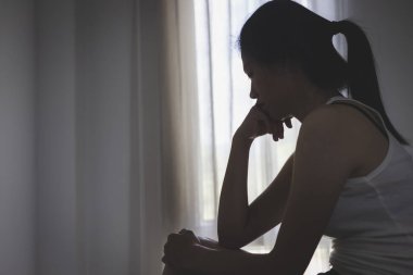 Kadınlara yönelik şiddeti ve tecavüzü durdurma kavramı. Kadınlara yönelik cinsel taciz ve şiddeti, tecavüz ve cinsel istismar kavramını, Uluslararası Kadınlar Günü 'nü durdurun..