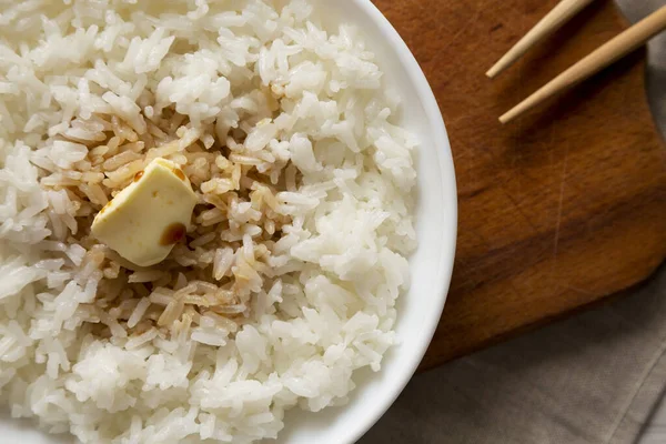 Yapımı Japon Tereyağı Soslu Pilav Iyi Manzara Dümdüz Tepeden Yukarıdan — Stok fotoğraf