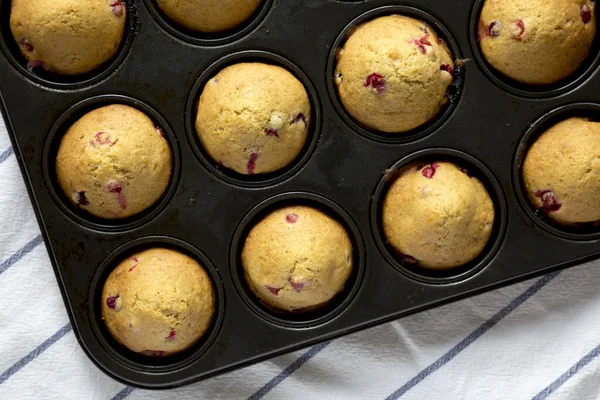 Muffins Aux Canneberges Faits Maison Avec Zeste Orange Dans Une — Photo