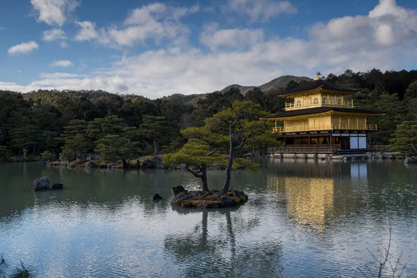 Kinkaku-ji, altın Köşk, Kyoto bir Zen Budist tapınağı,