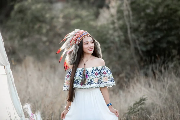 Boho Bohemian Girl Styled Wearing Indian Maxi Dress Jewellery Autumn — Stock Photo, Image