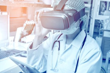 Coronavirus hastalığı COVID-19 virüsüne insan ciğerlerinde çifte maruz kalma, biyolojik tehlike koruma bezi ve pnömoni akciğeri, koronavirüs covid-19 aşı araştırması İnovasyon ve Tıp Teknolojisi.