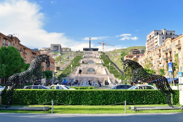 Art arda sıralı merdiven, Erivan, Ermenistan