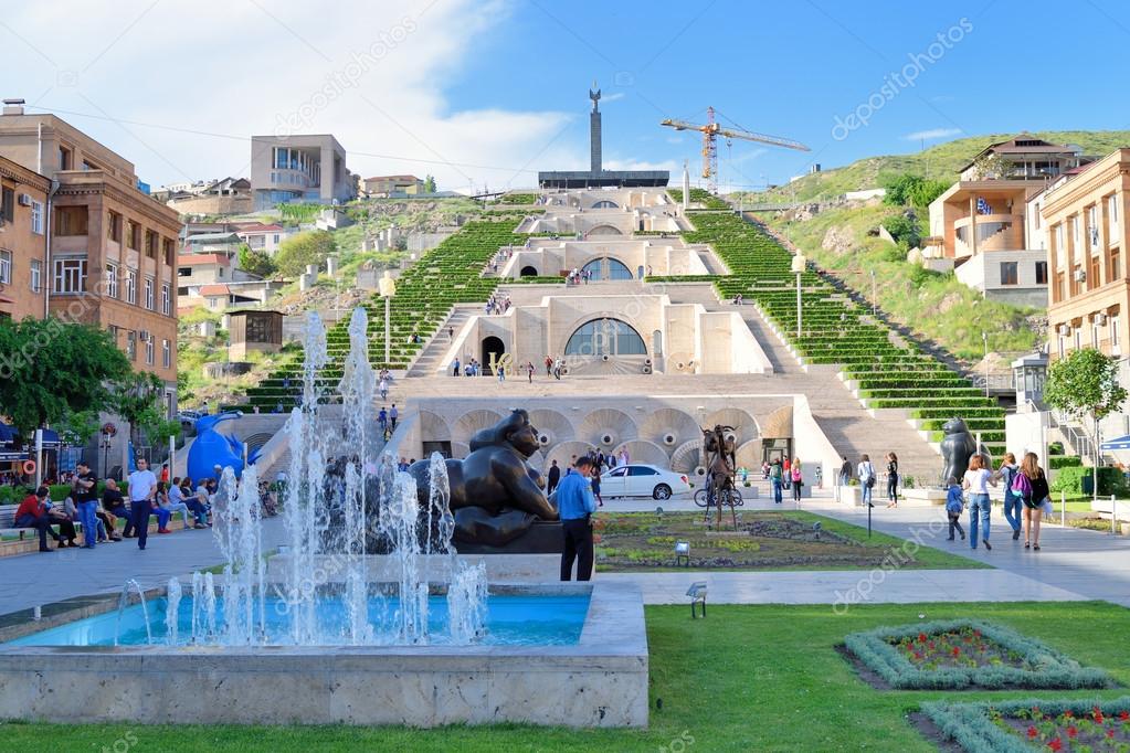 depositphotos_72115157-stock-photo-the-cascade-stairway-yerevan-armenia.jpg