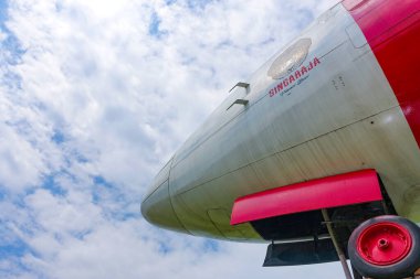 Eski bir Airbus 'un ayrıntıları süslü ve büyük bir restorana dönüştü, Bali, Endonezya, Temmuz 2025