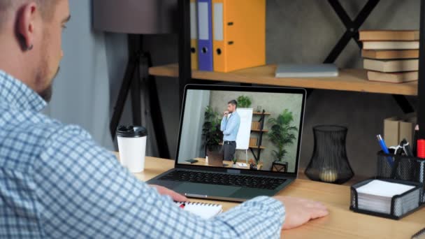 Società manager dice rapporto uomo d'affari online webcam video chiamata riunione chat — Video Stock