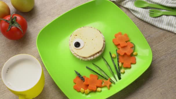 Funny Face Plate. Healthy Food Art Snack for Kids — Stock Video