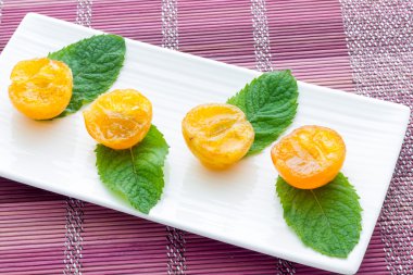 Mandalina şekerlenmiş clementines