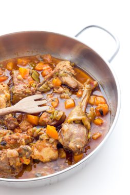 Pollo alla cacciatora hazırlık