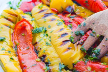 biber sarımsak yağı ile ızgara