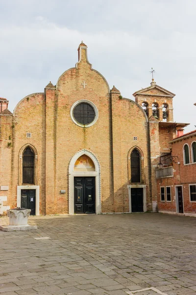 Venetië kerk in een vierkant — Stockfoto