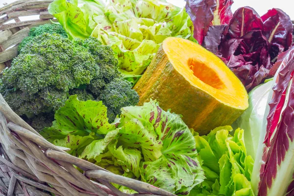 Salade de brocoli et citrouille — Photo