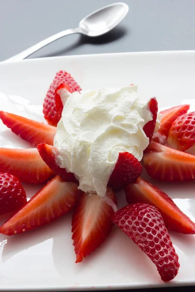 Tasty Strawberry with cream — Stock Photo, Image