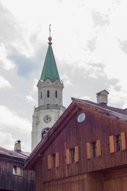 Cortina d'Ampezzo kez