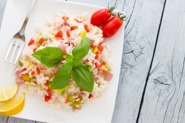 Pirinç salatası görünümü  