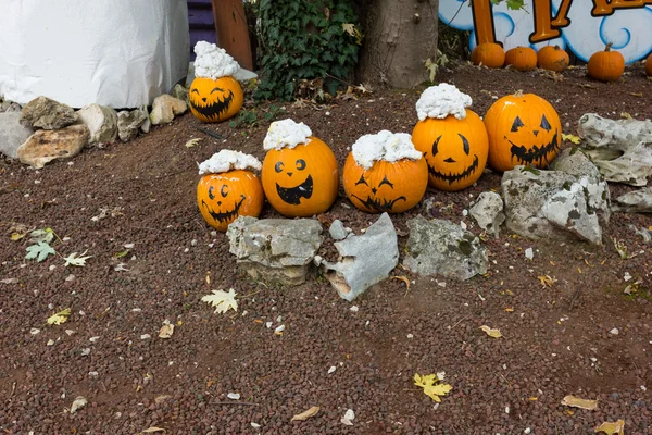 Calabazas de naranja para la fiesta de Halloween —  Fotos de Stock