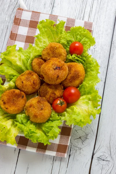 Sabrosas croquetas de cebolla —  Fotos de Stock