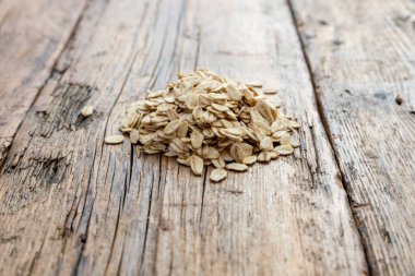 Küçük organik yulaf lapaları