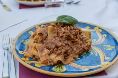 Sicilya ragusuyla Tagliatelle
