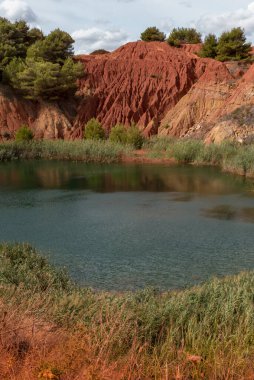Otranto Puglia boksit gölü