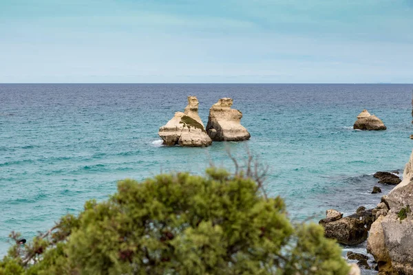 Torre Dell Orso Puglia Två Systrar — Stockfoto