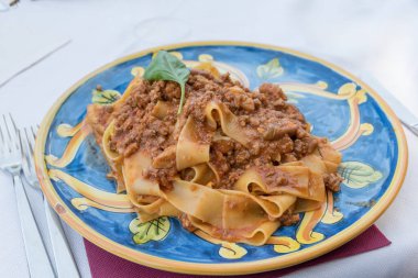 Sicilya ragusuyla Tagliatelle