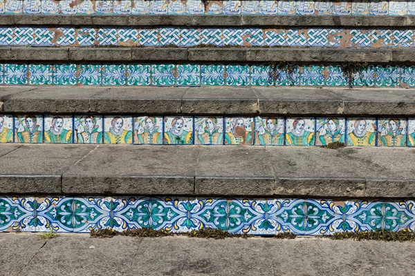 Escalera Con Baldosas Cerámica Policromada Caltagirone Sicilia —  Fotos de Stock