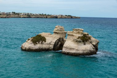 Torre dell 'orso Puglia İki kız kardeş