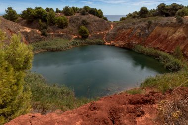 Otranto Puglia boksit gölü