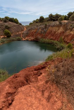 Otranto Puglia boksit gölü