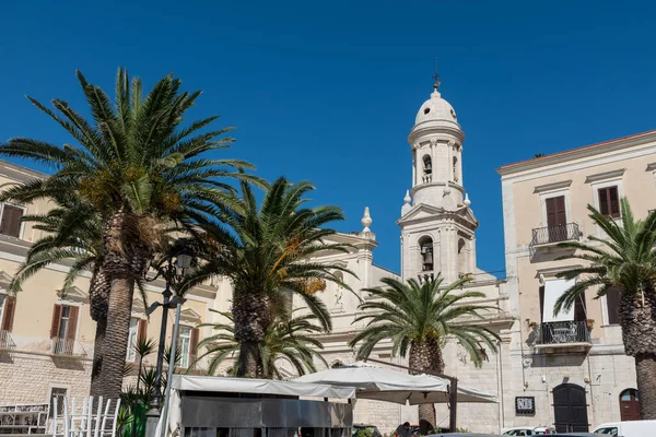 Gebäude Den Straßen Von Trani Apulien lizenzfreie Stockfotos
