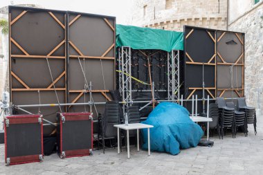 Otranto Puglia sokakları gün batımı