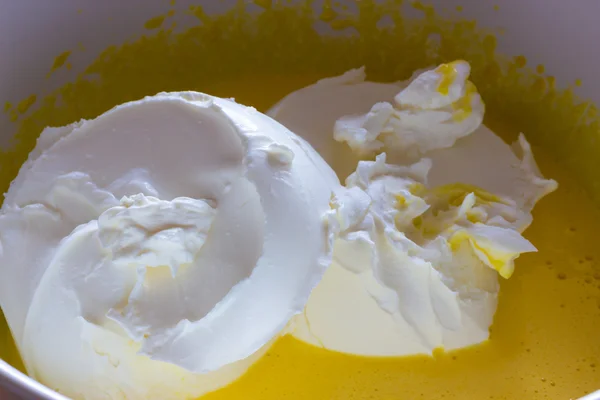 Cuire la crème de mascarpone — Photo