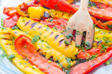 biber sarımsak yağı ile ızgara