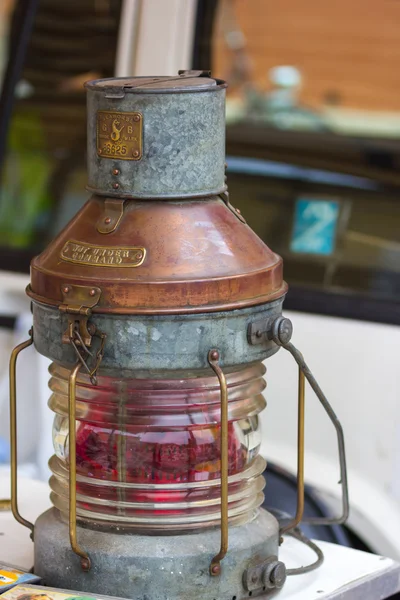 Ship oil lamp vintage  in a flea market — Stock Photo, Image