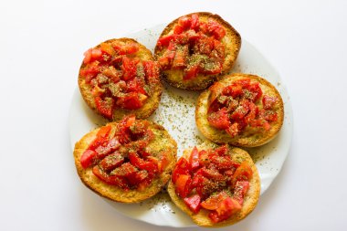 domates ve İtalyan ekmeği frise İtalyan bruschetta