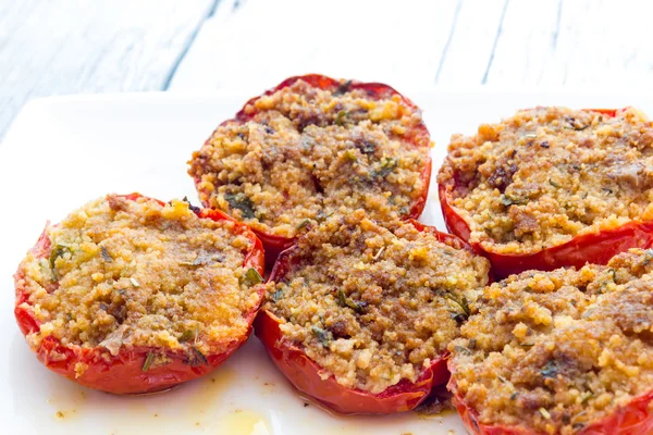 Stuffed tomatoes au gratin