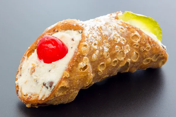 Cannoli siciliani dall'Italia — Foto Stock