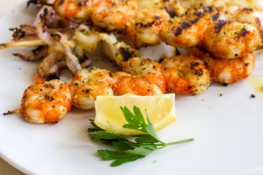 ızgara mürekkep balığı