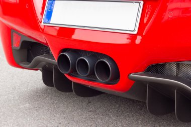 Kırmızı supercar