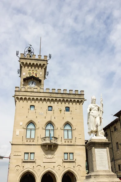 El Palazzo Pubblico de la Ciudad de San Marino —  Fotos de Stock