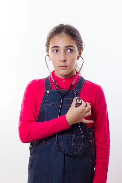 Dziewczynka z stetoskop — Zdjęcie stockowe
