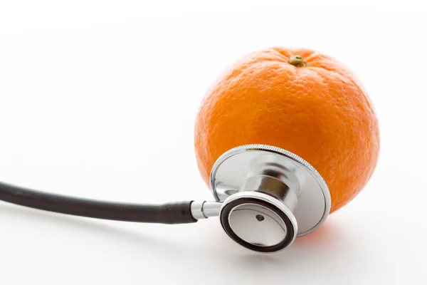 聴診器とオレンジ — ストック写真
