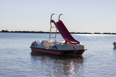 Sabahları pedallı bot