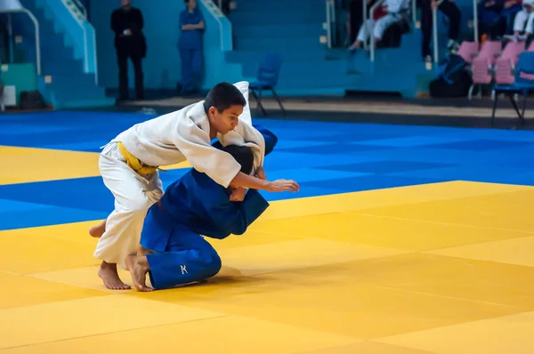 Judo yarışmalarında gençlik — Stok fotoğraf