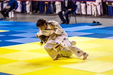 Orenburg, Rusya Federasyonu - 16 Nisan 2016: kız rekabet Judo
