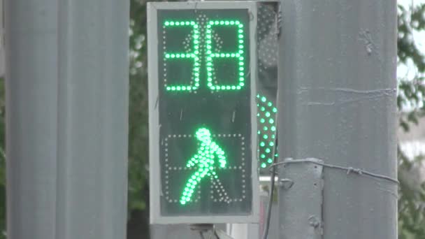 Visszaszámlálás idő a közlekedési lámpa — Stock videók