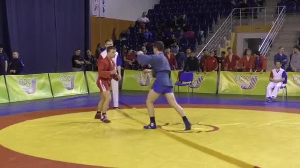 Orenburg, Rússia - 13 de março de 2016: Competições de meninos Sambo — Vídeo de Stock