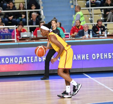 Orenburg, Rusya - 3 Ekim 2019: Kızlar Rusya Basketbol Şampiyonası 'nda 
